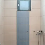 Mouria A شقة كيثنوس